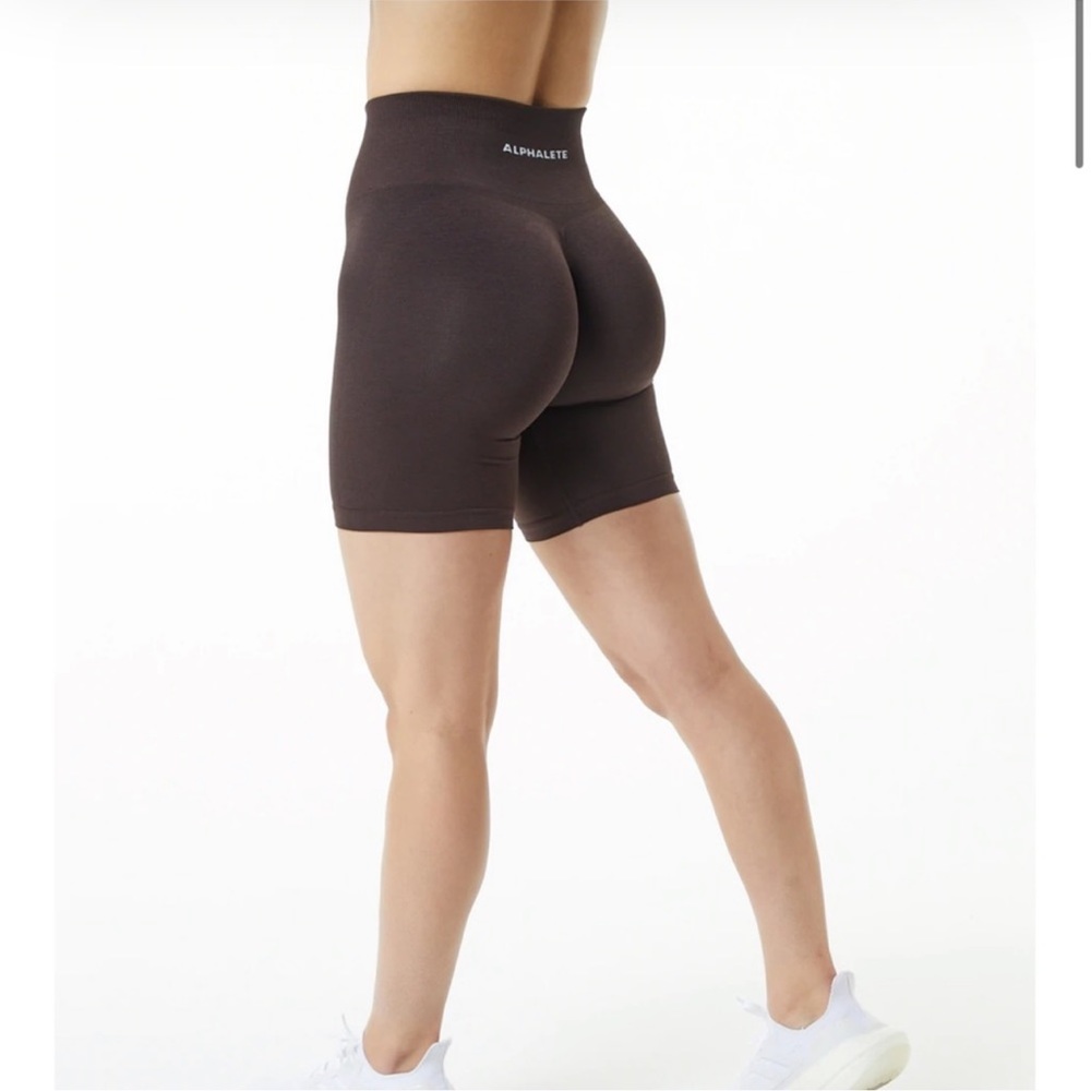Alphalete biker shorts 7.5 chocolate brown SOLD OUT ONLINE